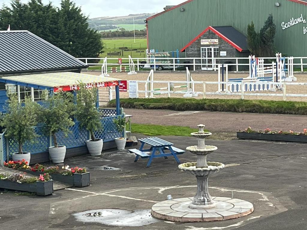 Scottish Equi B&B Lanark Zewnętrze zdjęcie