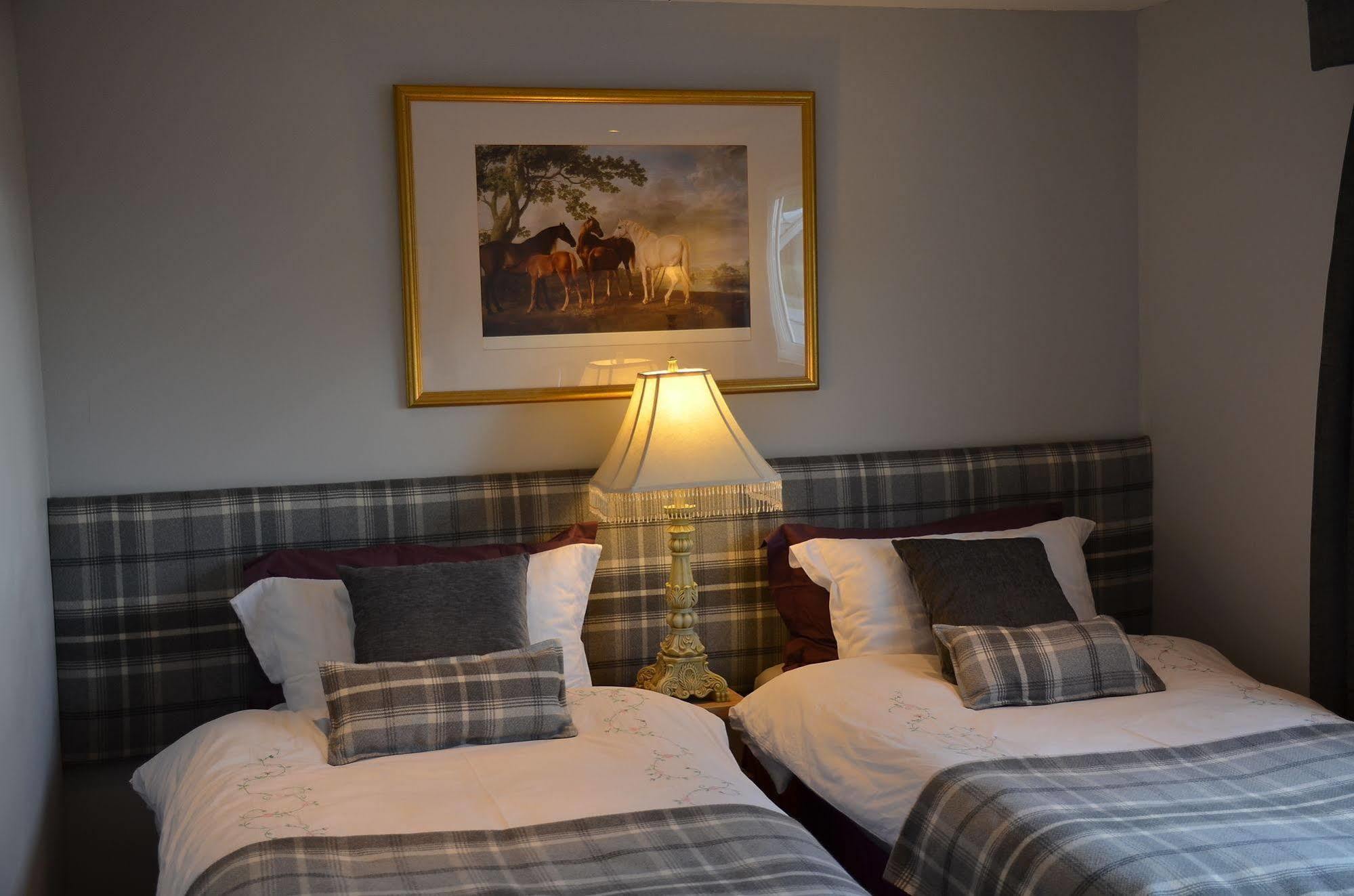 Scottish Equi B&B Lanark Zewnętrze zdjęcie